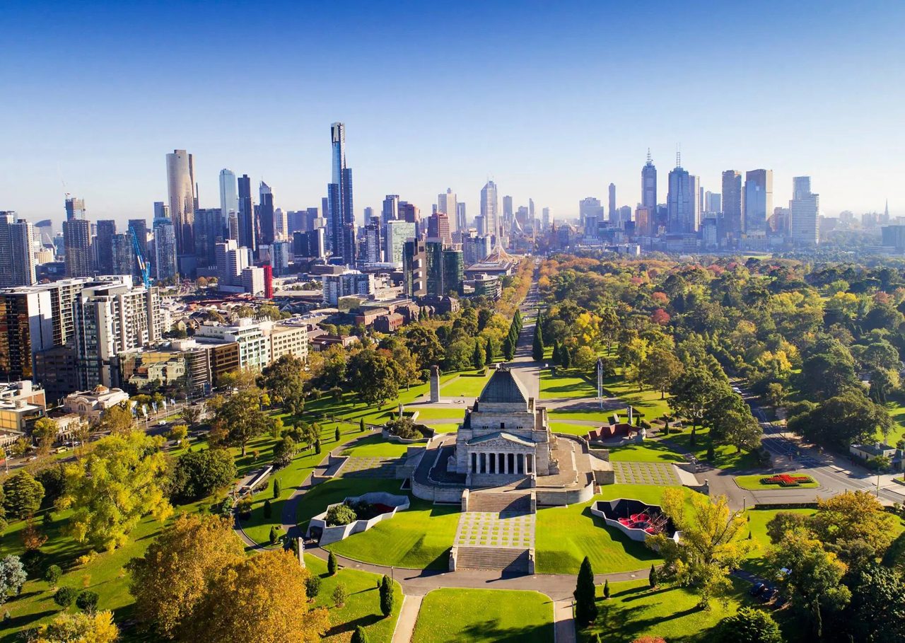 Melbourne · image via Wikimedia Commons