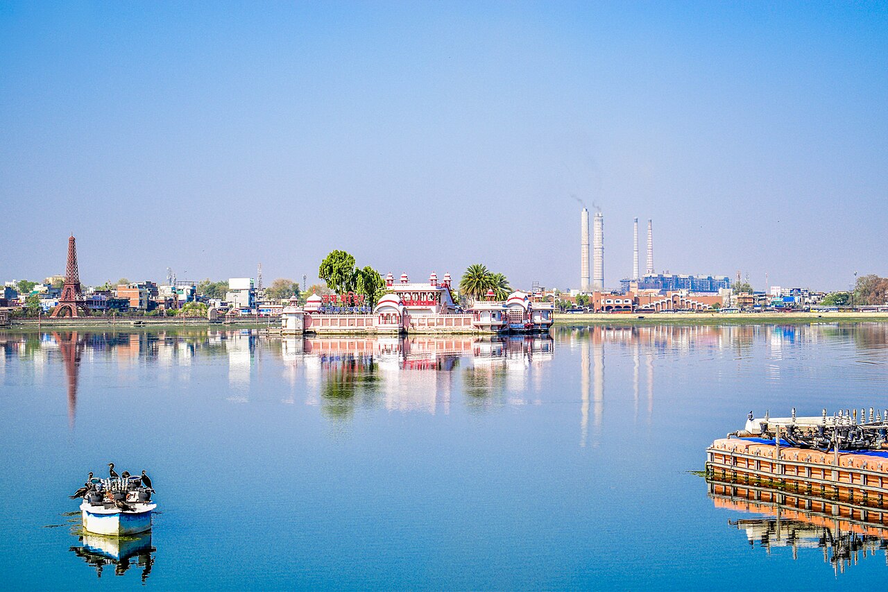 Kota, Rajasthan · image via Wikimedia Commons