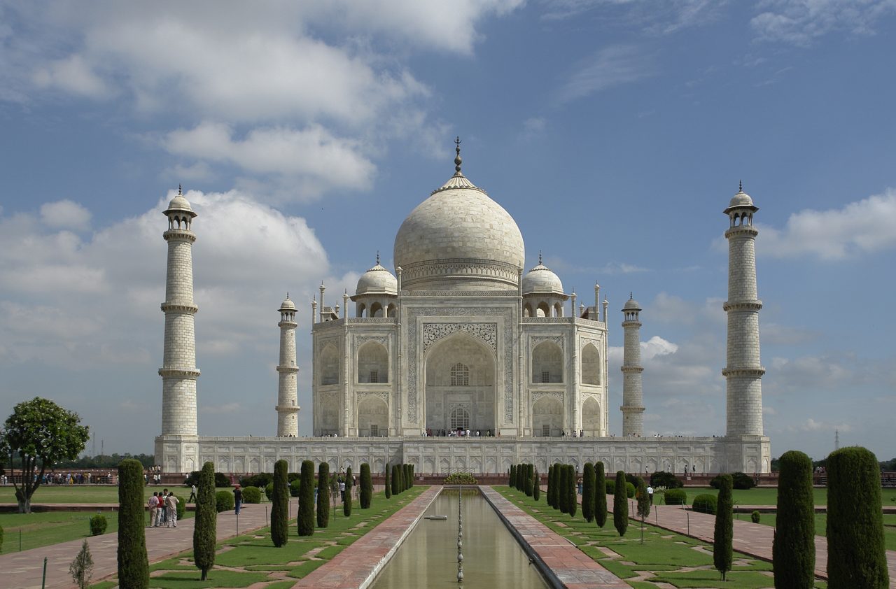 Agra · image via Wikimedia Commons