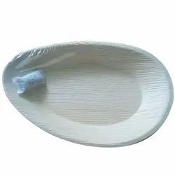 Serving Areca Leaf Plate