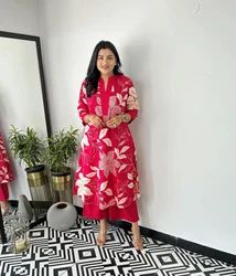 Women Rani Pink Floral Printed Kurti with Palazzo Set