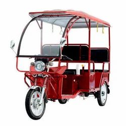 Battery Operated E Rickshaw