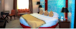Honey Moon Suit Room