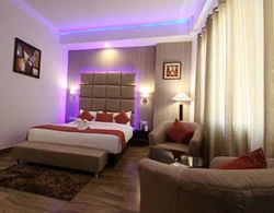 Executive Suites Room Services