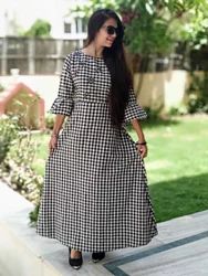 Beautiful Black And White Checks Cotton Gown