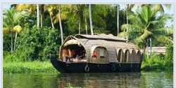 Munnar Kumarakom Tour Package Service