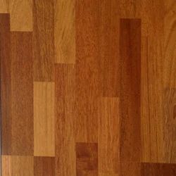 Laminated Wooden Flooring Service