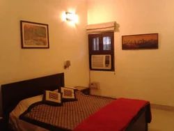 1 BHK Flat On Rent