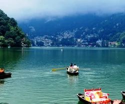 Uttarakhand Honeymoon Tour Packages