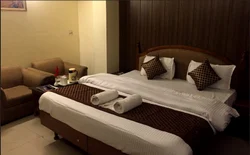 AC Luxury Deluxe Room