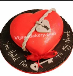 Key To The Heart Cake