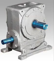 Adaptable worm gearbox