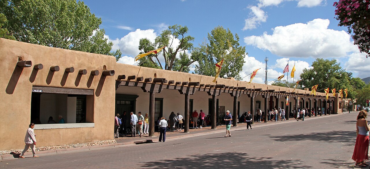 Santa Fe, New Mexico · image via Wikimedia Commons